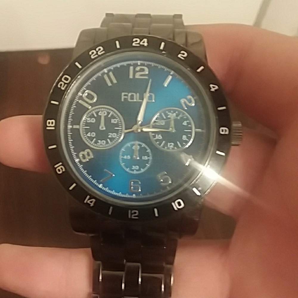 Men's folio watch
